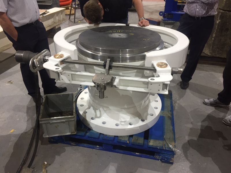 Case study: Hyperbaric Lifeboat Mating Trunk and Mating Clamp Assembly